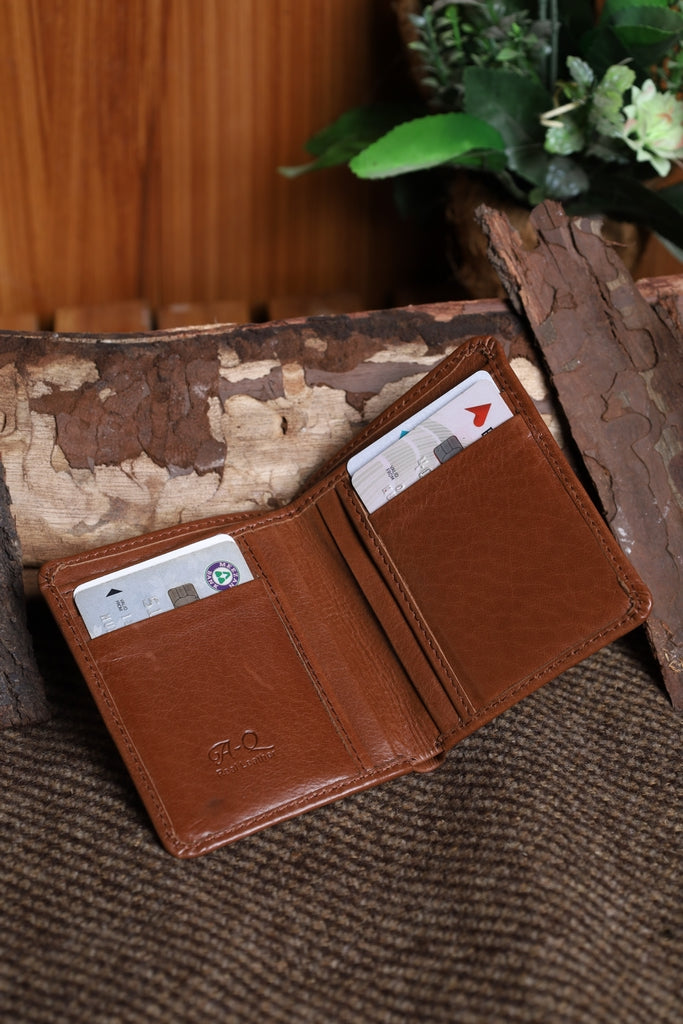 NovaFold – Mini Leather Book Wallet