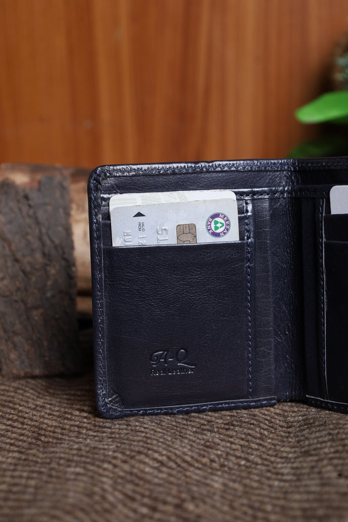 NovaFold – Mini Leather Book Wallet