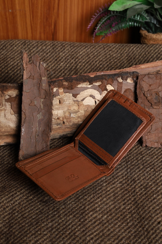 Slim Bifold Leather wallet