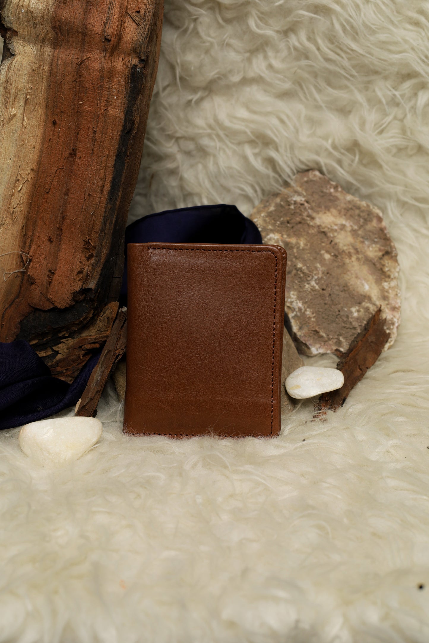 Book fold leather waller